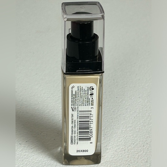 NYX Can’t Stop Won’t Stop Full Coverage Foundation Pale NIP - Picture 2 of 4